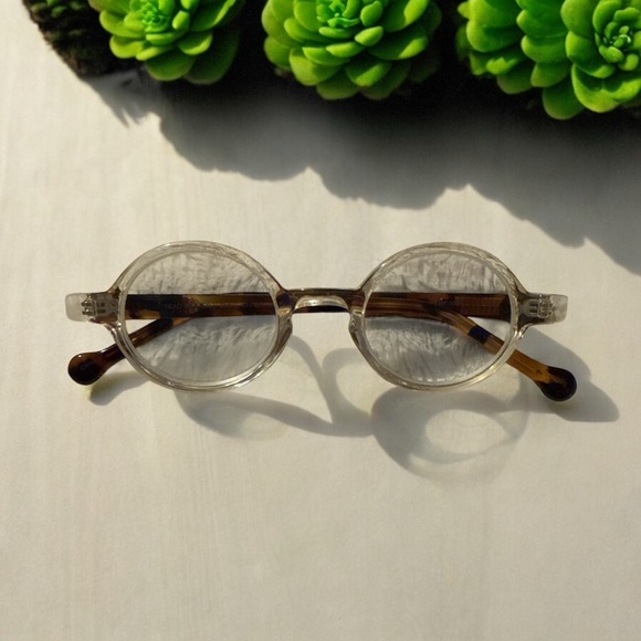 eyeOs Accessories - eyeOs Headmaster Champagne Lynx 2.50 Photochromic Reading Collection - SOLD OUT